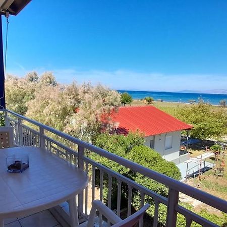 Lakkopetra Beach Apartments Lakopetra Esterno foto