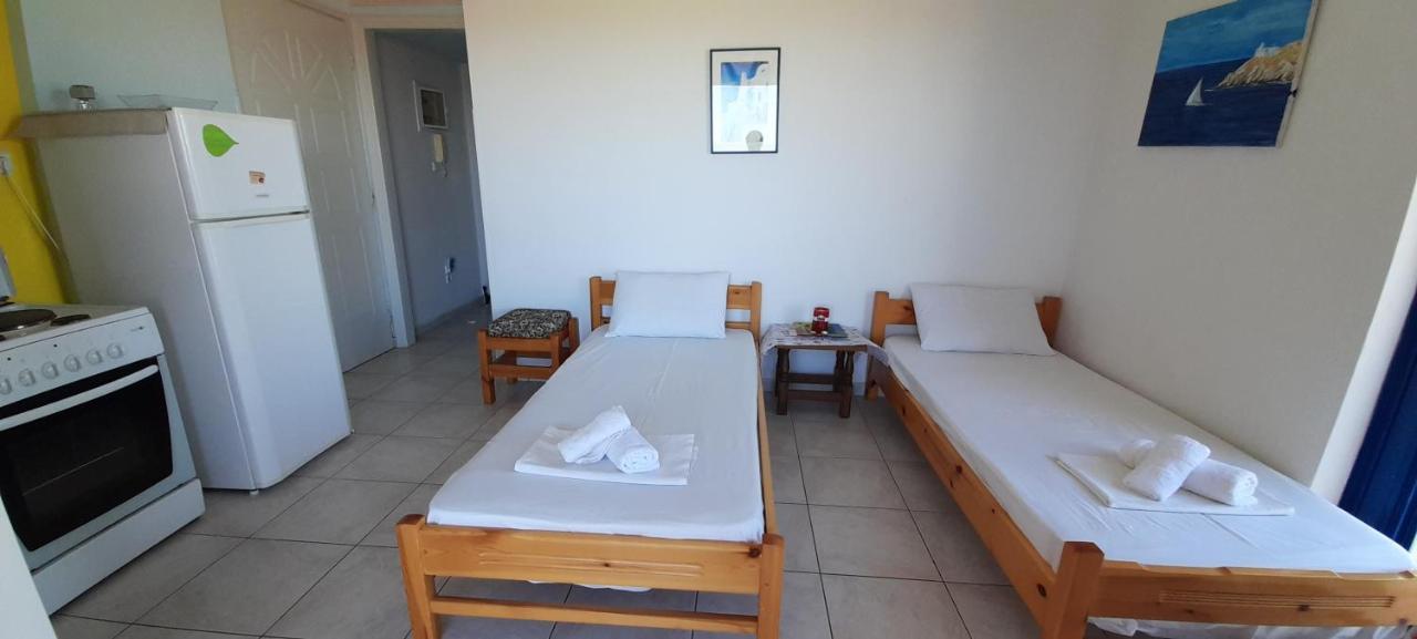 Lakkopetra Beach Apartments Lakopetra Esterno foto