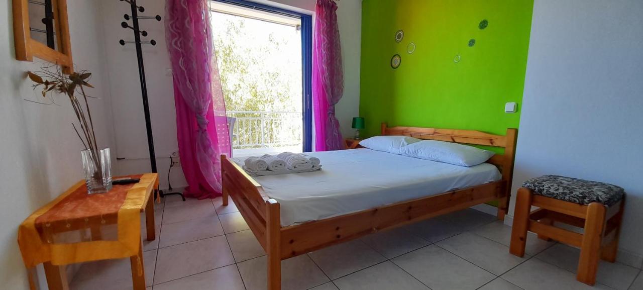Lakkopetra Beach Apartments Lakopetra Esterno foto